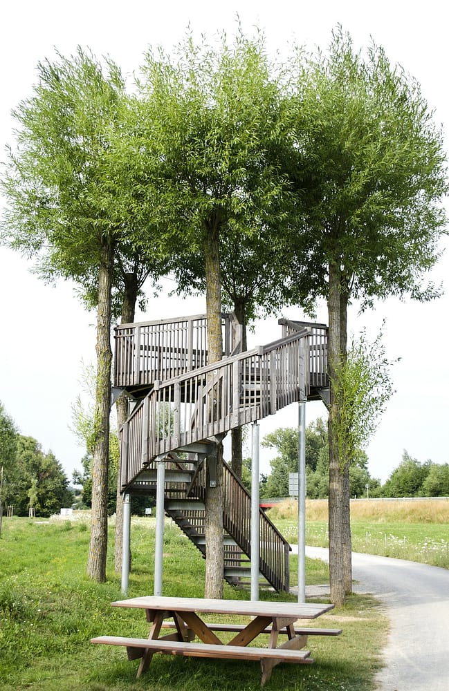 Observation treehouse
