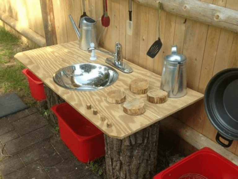 Outdoor DIY kitchen